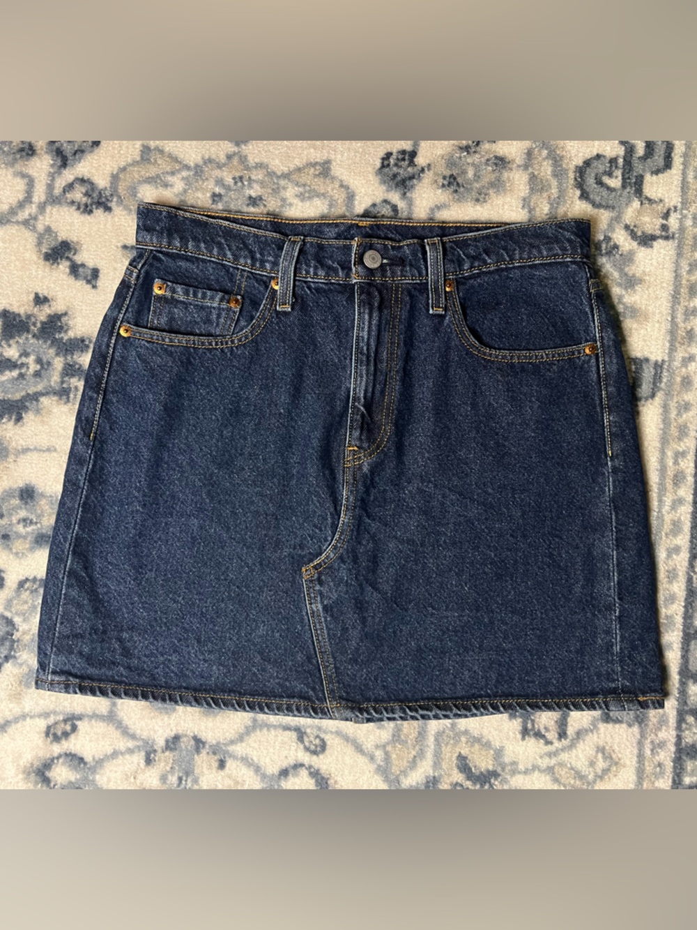 Levi's‎ Dark Blue Denim Jeans with Leather Patch